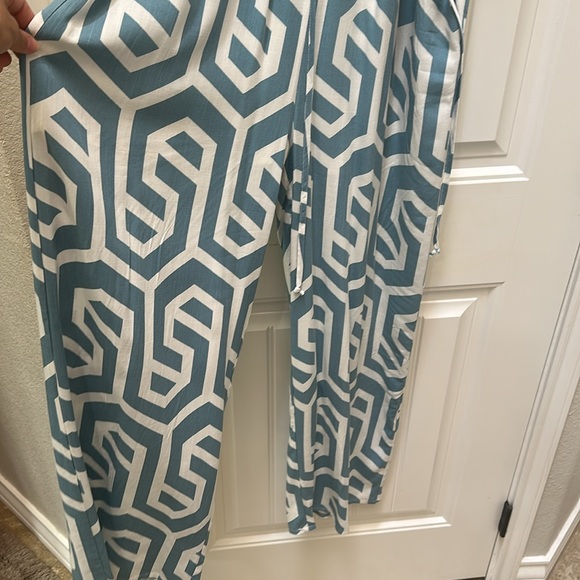 Entro jumpsuit - Picture 4 of 4